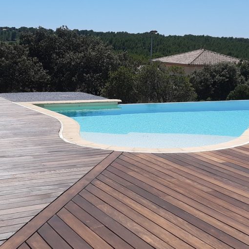 Rénovation entretien terrasse en bois exotique